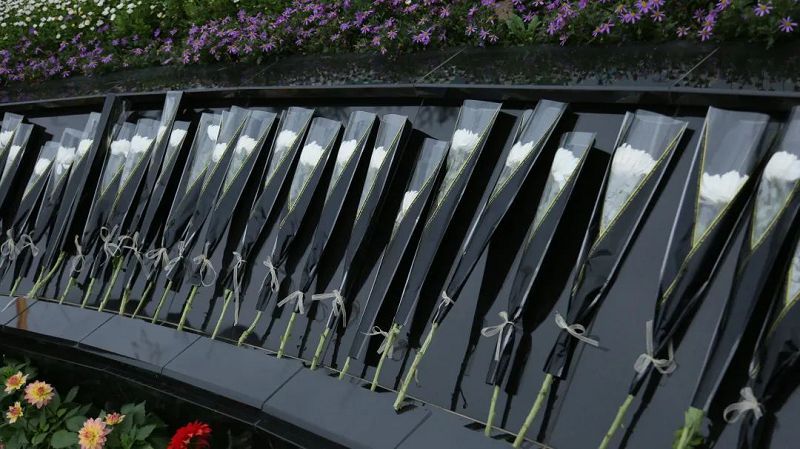 与泥土鲜花融于一体、回归自然丨福地·天竹园2022年度首位生态安葬逝者安葬仪式圆满完成！